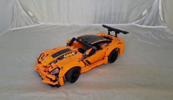 LEGO® Technic Chevrolet Corvette ZR1 (42093)