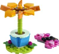 LEGO&reg; Friends Gartenblume und Schmetterling (30417)