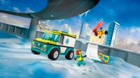 LEGO® CITY Rettungswagen und Snowboarder (60403)