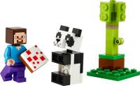 LEGO&reg; Minecraft Steve mit Baby-Panda (30672)