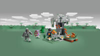 LEGO® Minecraft Blasser Garten (21586)