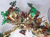 LEGO® Star Wars Ewok Village (10236)